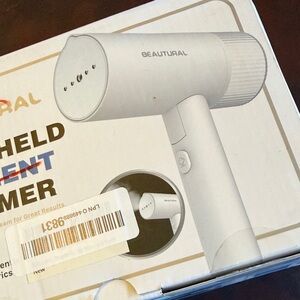 BEAUTURAL Handheld Steamer in White